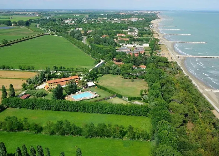 Great With A Lovely Patio Apartament Eraclea Mare